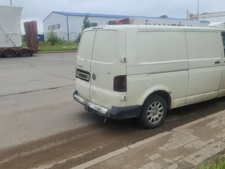 Volkswagen Transporter 2009 года за 5 700 000 тг. в Астана – фото 5