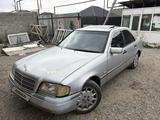 Mercedes-Benz C 180 1996 года за 900 000 тг. в Алматы