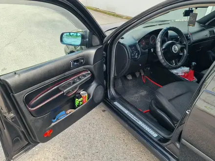 Volkswagen Golf 2002 года за 2 900 000 тг. в Алматы – фото 11