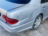 Mercedes-Benz E 230 1996 годаfor1 200 000 тг. в Астана – фото 2