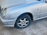 Mercedes-Benz E 230 1996 годаfor1 200 000 тг. в Астана