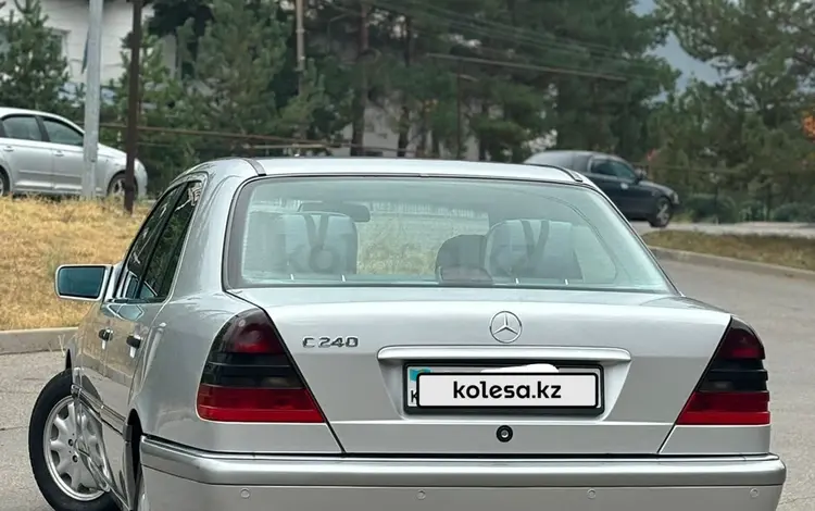 Mercedes-Benz C 240 1997 годаfor4 500 000 тг. в Усть-Каменогорск