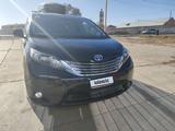 Toyota Sienna 2015 годаfor13 000 000 тг. в Уральск