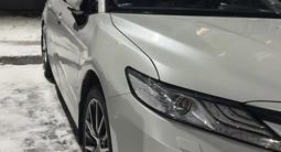 Toyota Camry 2023 года за 20 800 000 тг. в Алматы – фото 2