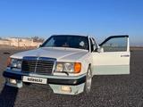 Mercedes-Benz E 320 1991 года за 1 900 000 тг. в Тараз – фото 4