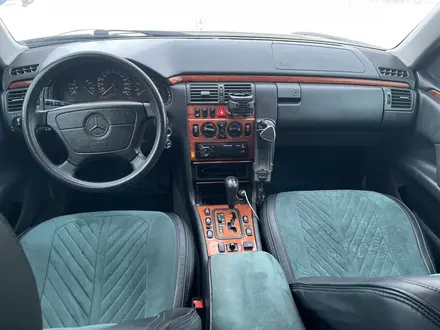 Mercedes-Benz E 280 1998 года за 4 350 000 тг. в Актобе – фото 11