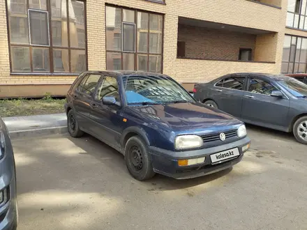 Volkswagen Golf 1994 года за 1 700 000 тг. в Астана