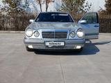 Mercedes-Benz E 240 1997 года за 3 000 000 тг. в Туркестан
