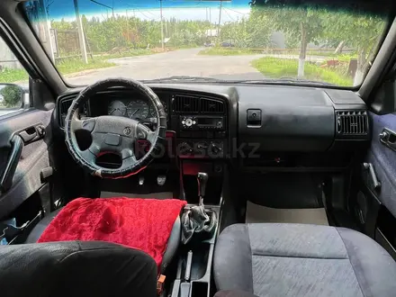 Volkswagen Passat 1993 года за 1 400 000 тг. в Шымкент – фото 8