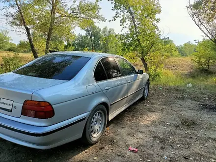 BMW 528 1997 года за 4 500 000 тг. в Семей – фото 10