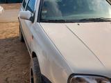 Volkswagen Golf 1992 года за 400 000 тг. в Атырау – фото 2