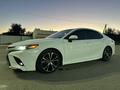 Toyota Camry 2020 года за 11 500 000 тг. в Актобе
