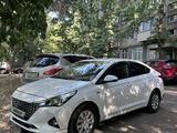 Hyundai Accent 2021 года за 6 200 000 тг. в Алматы