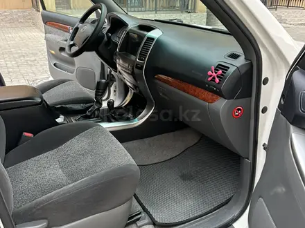 Toyota Land Cruiser Prado 2009 года за 11 800 000 тг. в Шымкент – фото 20