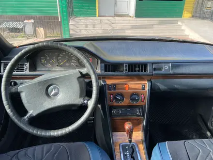 Mercedes-Benz E 200 1990 года за 1 050 000 тг. в Алматы – фото 7