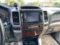 Toyota Land Cruiser Prado 2007 годаүшін9 600 000 тг. в Актобе – фото 16