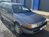 Volkswagen Passat 1992 годаfor1 200 000 тг. в Уральск