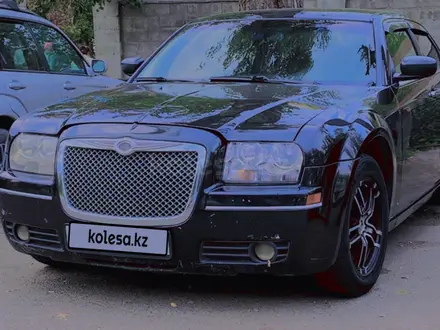 Chrysler 300C 2007 года за 1 800 000 тг. в Алматы