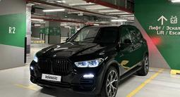 BMW X5 2019 года за 34 500 000 тг. в Астана