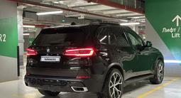 BMW X5 2019 года за 34 500 000 тг. в Астана – фото 3