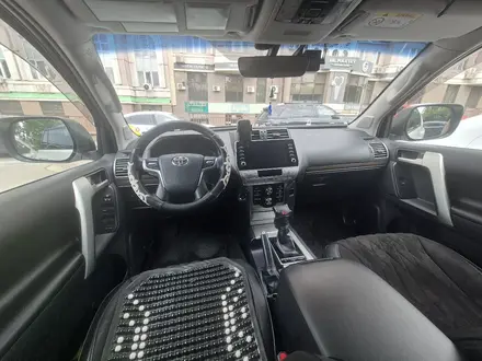 Toyota Land Cruiser Prado 2022 года за 36 500 000 тг. в Алматы – фото 9