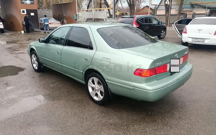 Toyota Camry 2001 годаүшін3 500 000 тг. в Алматы