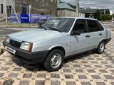 ВАЗ (Lada) 21099 2004 года за 650 000 тг. в Шымкент – фото 2