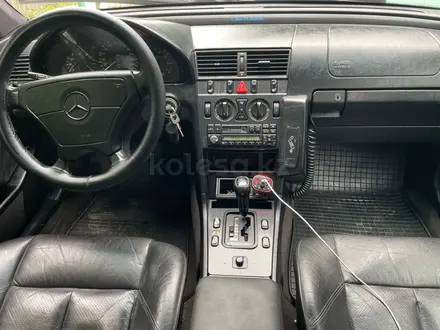 Mercedes-Benz C 280 1995 года за 2 400 000 тг. в Алматы – фото 7