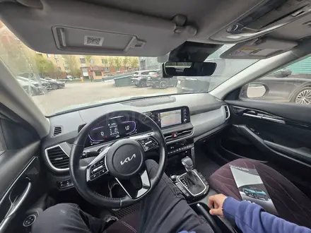 Kia Seltos 2023 года за 10 000 000 тг. в Астана – фото 15