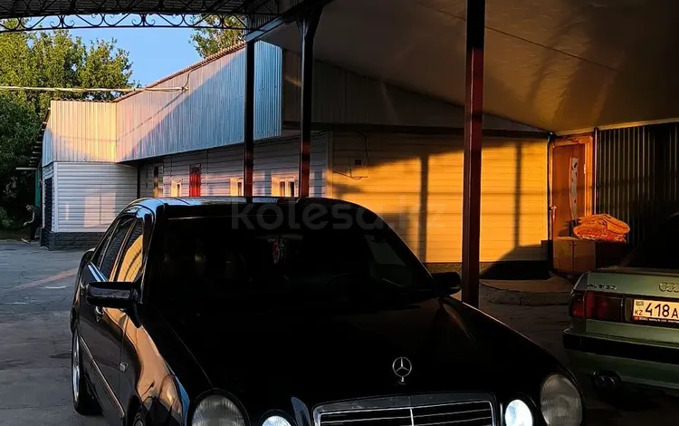 Mercedes-Benz E 320 1996 года за 2 600 000 тг. в Тараз