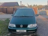 Volkswagen Sharan 1998 года за 2 500 000 тг. в Караганда – фото 5