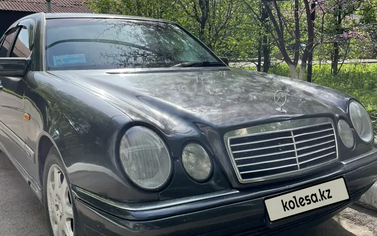 Mercedes-Benz E 230 1995 годаүшін2 700 000 тг. в Алматы