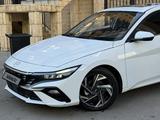 Hyundai Elantra 2024 годаүшін7 650 000 тг. в Астана – фото 2