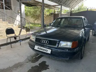 Audi 100
