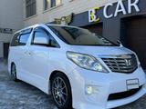 Toyota Alphard 2012 года за 8 000 000 тг. в Уральск