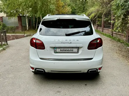 Porsche Cayenne 2012 года за 15 000 000 тг. в Алматы – фото 9