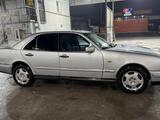 Mercedes-Benz E 320 1996 года за 1 800 000 тг. в Алматы – фото 3