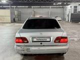 Mercedes-Benz E 320 1996 года за 1 800 000 тг. в Алматы – фото 5