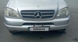 Mercedes-Benz ML 320 1999 годаүшін4 500 000 тг. в Семей – фото 4