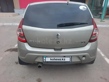 Renault Sandero 2012 года за 2 600 000 тг. в Астана – фото 3