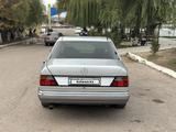 Mercedes-Benz E 230 1992 годаfor1 800 000 тг. в Мерке – фото 4