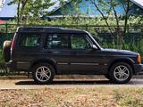 Land Rover Discovery 2000 года за 4 800 000 тг. в Алматы – фото 2