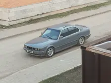BMW 5 Series, 1989