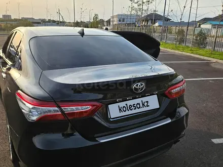 Toyota Camry 2019 года за 13 000 000 тг. в Алматы – фото 14