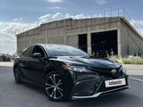 Toyota Camry 2020 года за 12 790 000 тг. в Шымкент