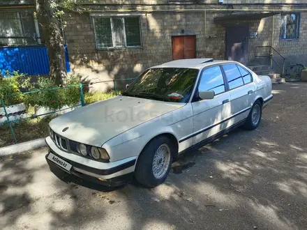 BMW 520 1993 года за 2 100 000 тг. в Караганда – фото 4