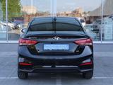 Hyundai Accent 2018 года за 6 390 000 тг. в Костанай – фото 4