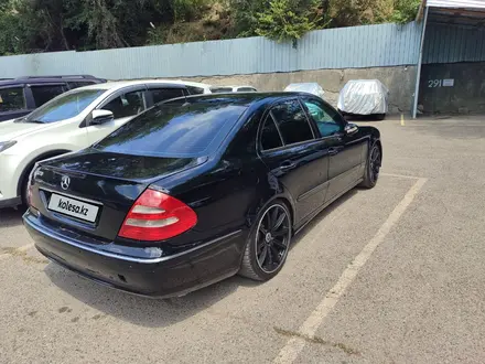 Mercedes-Benz E 320 2005 года за 5 500 000 тг. в Астана