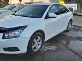 Chevrolet Cruze 2012 года за 4 200 000 тг. в Шымкент – фото 2