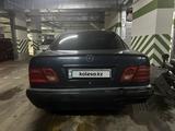 Mercedes-Benz E 200 1996 годаfor2 700 000 тг. в Астана – фото 4